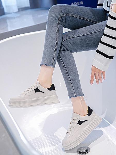 Casual Sports Contrast Color Sneakers For Women