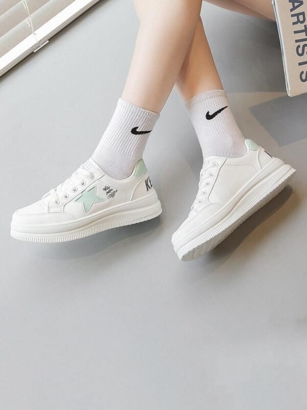 Preppy Style Versatile White Lace Up Shoes
