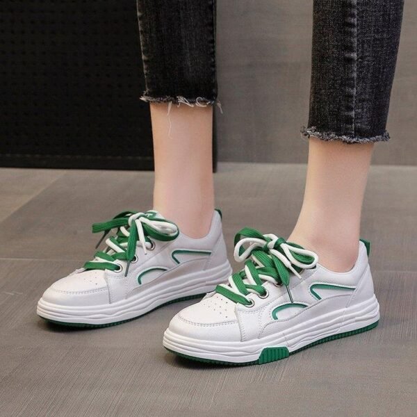 Korean Style Contrast Color Lace Up Sneakers