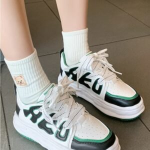 V70XXFY.jpg Trendy Contrast Color Dissolving Sole Sneakers