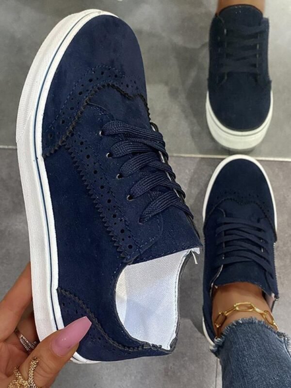 Solid Round Toe Lace Up Women Casual Shoes