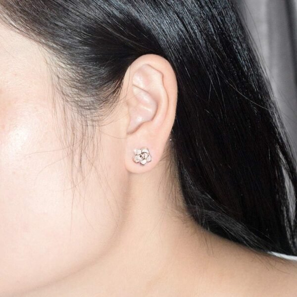 Rose Flower Stud Earrings for Women Sensitive Ears, Hypoallergenic Cute Gold And Silver Rose Flower Earrings Studs for Women Nickel Free